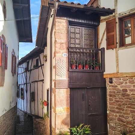 Zayas Enea Apartman Elizondo Kültér fotó