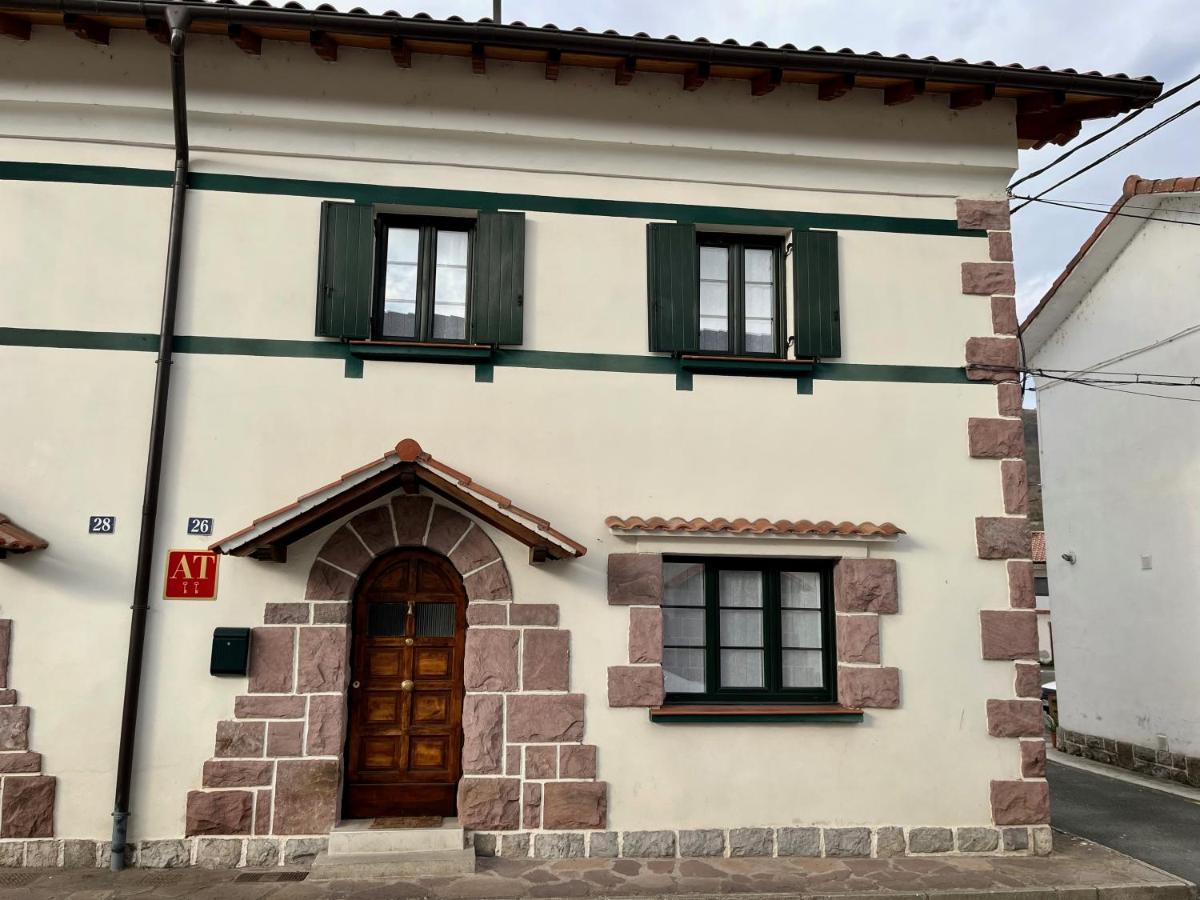 Zayas Enea Apartman Elizondo Kültér fotó